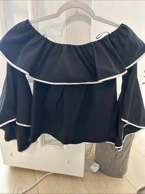 Zara Black Off-Shoulder Ruffle Blouse with White Trim